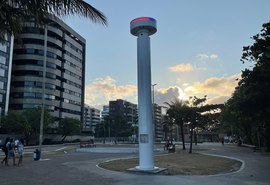 Justiça determina que Prefeitura de Maceió responda sobre retirada de totens de segurança