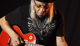 Morre Luiz Carlini aos 73 anos, guitarrista e parceiro de Rita Lee