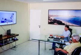 Com exceção de Rui Palmeira, prefeitos alagoanos não foram convocados para videoconferência com Presidência