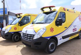 Teotônio Viela e Junqueiro recebem ambulâncias do Transporte Sanitário