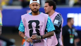 Neymar não viaja para a Filadélfia e está fora do jogo contra o Haiti