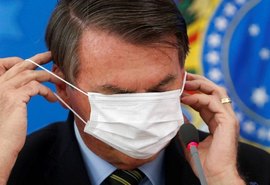 Bolsonaro chama de idiotas os brasileiros que cumprem o isolamento social