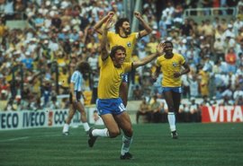 Reprise dos jogos da seleção da Copa de 1982 é chance para rever ou conhecer time histórico