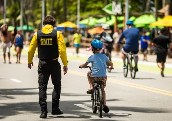 Rua Aberta amplia programação na orla de Maceió e vira atração aos sábados de dezembro