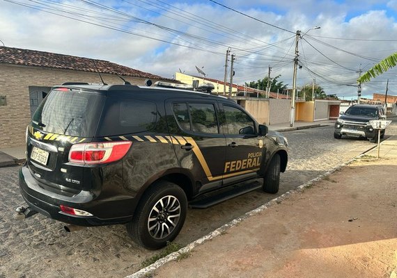PF prende suspeito de comercializar material de abuso sexual infantil em AL