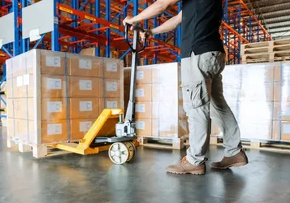 PEC 6x1 divide políticos e setor produtivo em AL: perda de R$ 2 bi