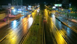 Primeira noite de toque de recolher registra ruas vazias na capital