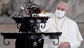 Papa Francisco aprova união civil entre pessoas LGBTs