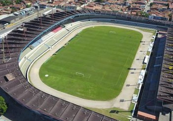 CRB busca  pontos  para entrar no G4