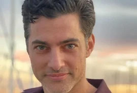 Ator israelense Guy Kapulnik morre aos 46 anos em acidente aéreo nos EUA