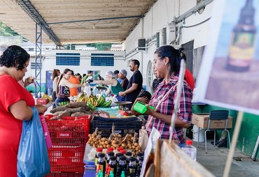 Semed Maceió valoriza produtor local com a Feira da Agricultura Familiar