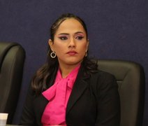 Coordenadora da Semuc pede acolhimento a mulheres transexuais, durante audiência na Câmara