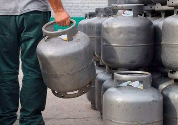 Preço do petróleo provoca aumento no valor do gás de cozinha