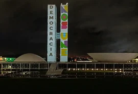 Atos pró-democracia marcam um ano de ações golpistas de 8 de janeiro