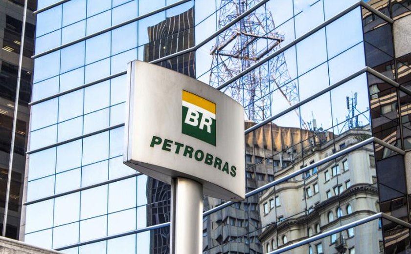 Novo reajuste nos preços da gasolina e do gás de cozinha é anunciado pela Petrobras