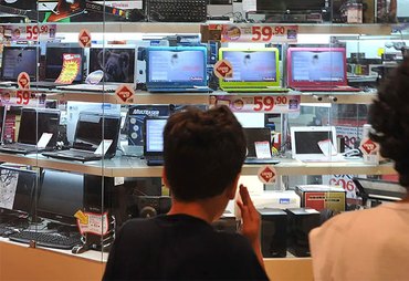 Vendas no comércio varejista crescem 1,0% em novembro de 2025