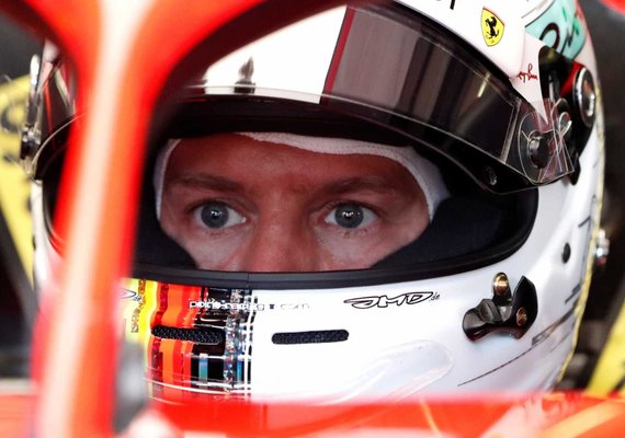 Vettel supera pilotos da Red Bull e fecha o dia em primeiro na Hungria