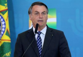 Bolsonaro quer mudar nomes de programas petistas