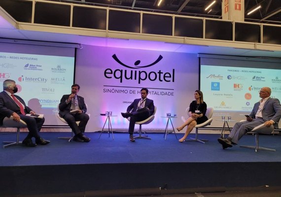 Representantes do Turismo brasileiro se reúnem na 63ª edição do Congresso Nacional de Hotéis