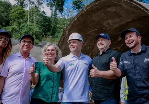 Renan Filho enquadra governador bolsonarista: “sua máscara já caiu”