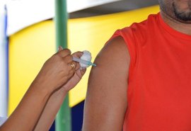 Adultos devem atualizar calendário vacinal para evitar doenças