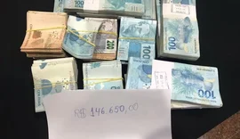 PF apreende mais de R$ 100 mil com parlamentar em hotel de AL
