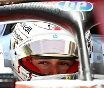 Hamilton lidera treino em Mônaco encerrado com bandeira vermelha