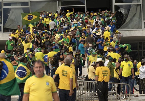 Supremo julga primeiros réus pelos atos golpistas de 8 de janeiro