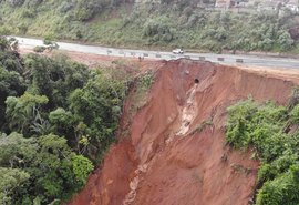 'Buraco de Alagoas': DNIT não dá data para conclusão de obras e desvio vai completar um ano