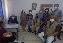 Reunião discutiu medidas sanitárias que serão adotadas no Mercado Público e feiras livres do município