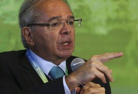 Ministro diz que governo está atuando para reduzir impostos e inflação