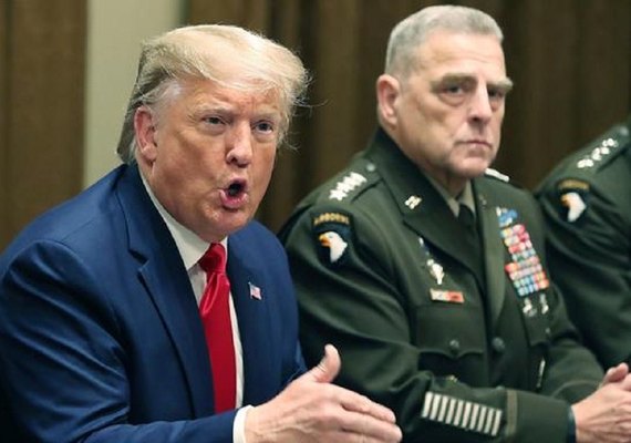 A sutileza do assessor que ousou advertir o chefão Trump recorrendo ao 'quem avisa, amigo é'