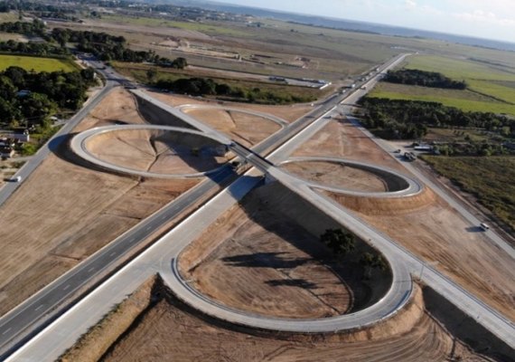 Viaduto das BRs 101 e 316 no Pilar é liberado para tráfego
