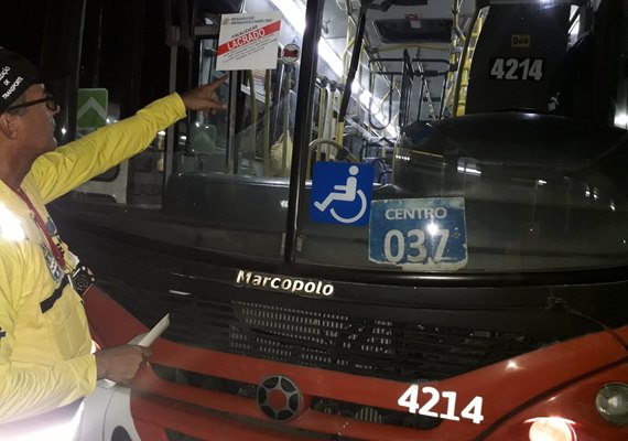 Coletivos urbanos são fiscalizados e lacrados pela SMTT