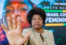 Benedita da Silva alerta para ameaças estrangeiras e defende: 'Brasil e Amé