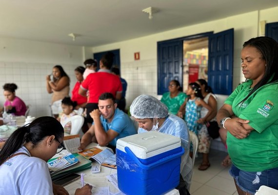Cooperativas de recicláveis recebem serviços de saúde em Maceió