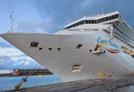 Primeiro navio da temporada 25/26 de cruzeiros atraca em Alagoas