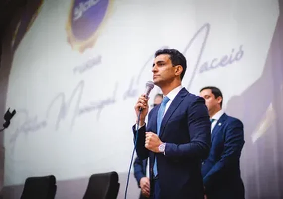 Sem margem, JHC precisa decidir seu próprio jogo; e tem pouco tempo