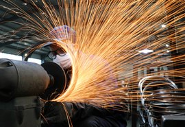 Produção industrial brasileira recua 1,8% em junho, aponta IBGE