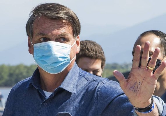 No governo atual, prefeitos de partidos de oposição recebem menos verbas federais