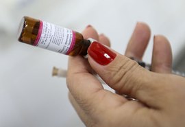 Ministério da Saúde faz alerta para vacinação em período de férias