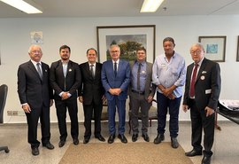 Articulação de Renan  fortalece agricultura familiar e impulsiona mandiocultura no Brasil