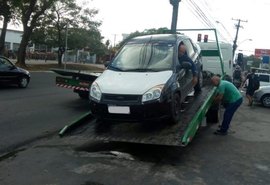 SMTT faz operação contra transporte irregular na capital