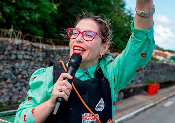 Júlia Nunes amplia presença em Maceió e fortalece campanha para deputada