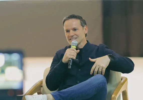 Brasileiro se torna o mais novo bilionário em NY; saiba mais