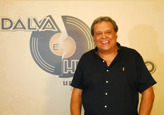 Morre Dennis Carvalho, ícone da TV brasileira, aos 78 anos