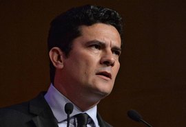 Moro é exemplo de brasileiro ao planeta, diz Nobel de Literatura