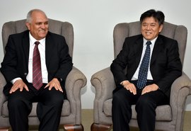 Governo de AL debate investimentos e parcerias com a Embaixada da China