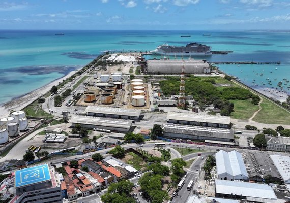 Edital para leilão de terminal do porto de Maceió é publicado pelo Governo Federal