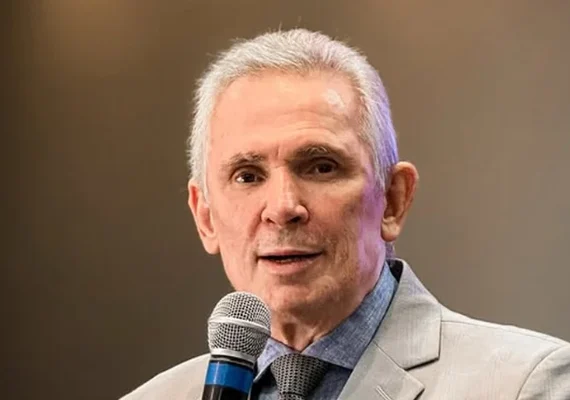 Pastor João Luiz anuncia renúncia ao cargo de vereador e retorna à igreja